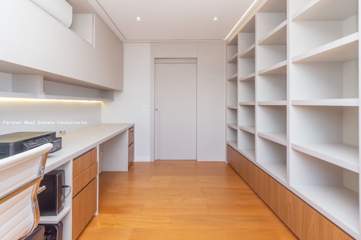 Apartamento, 3 quartos, 246 m² - Foto 25
