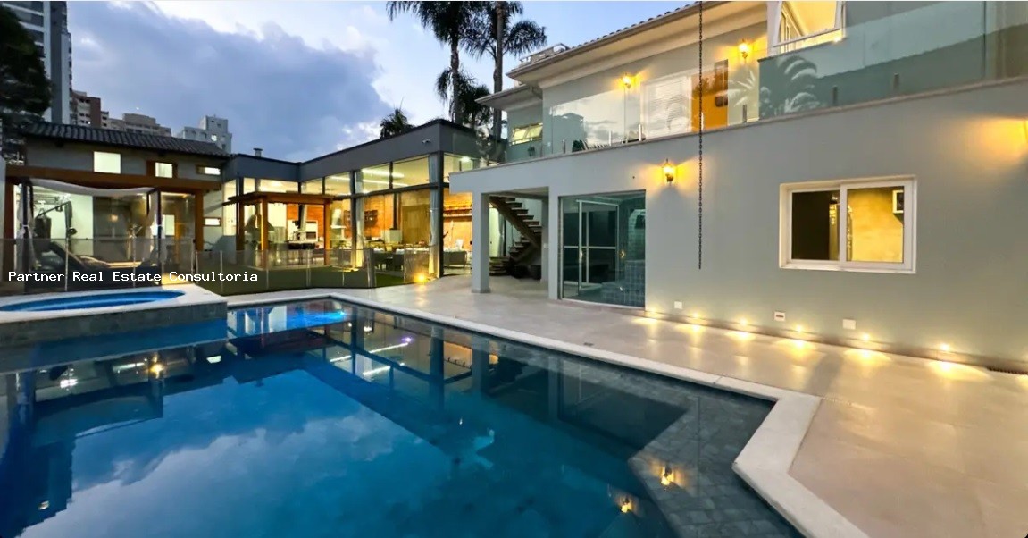 Casa, 5 quartos, 500 m² - Foto 1