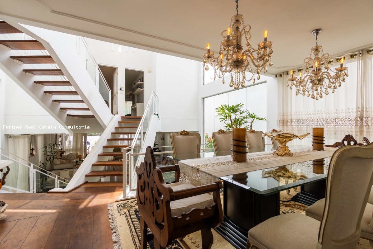 Casa, 4 quartos, 487 m² - Foto 1