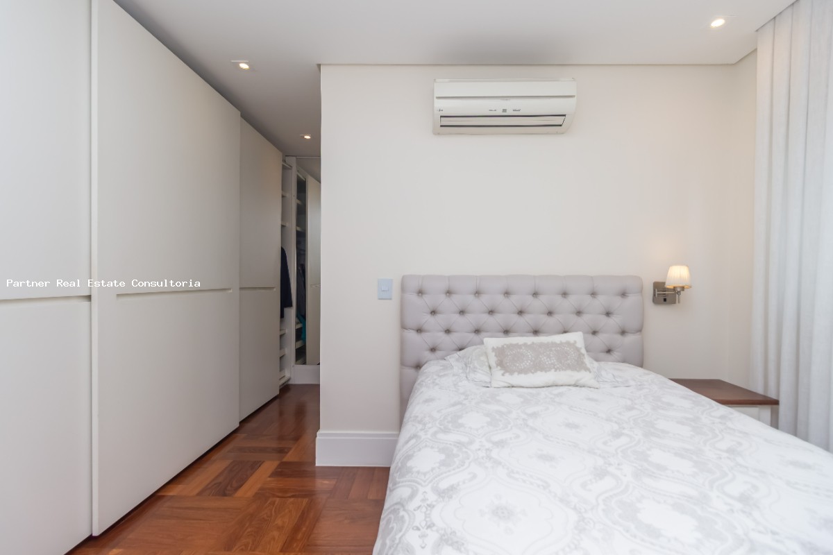 Apartamento, 4 quartos, 254 m² - Foto 2