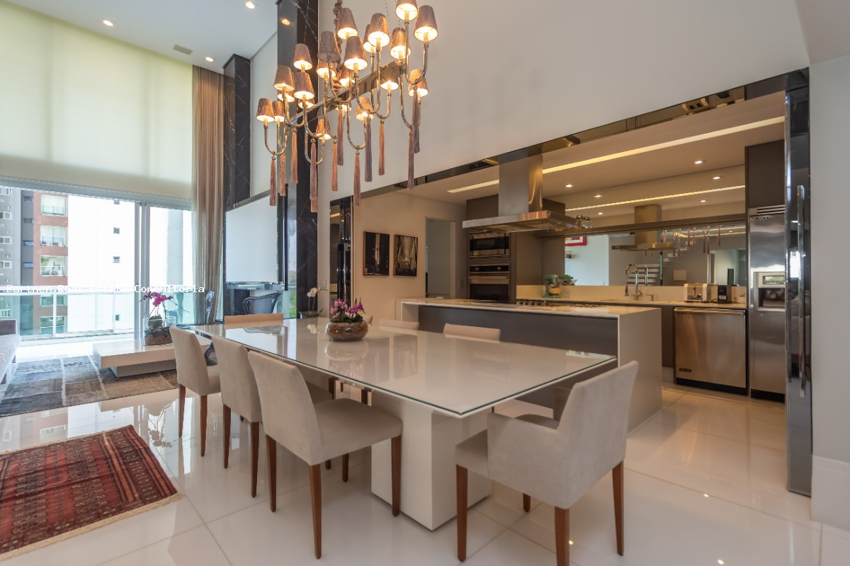 Apartamento, 4 quartos, 254 m² - Foto 8
