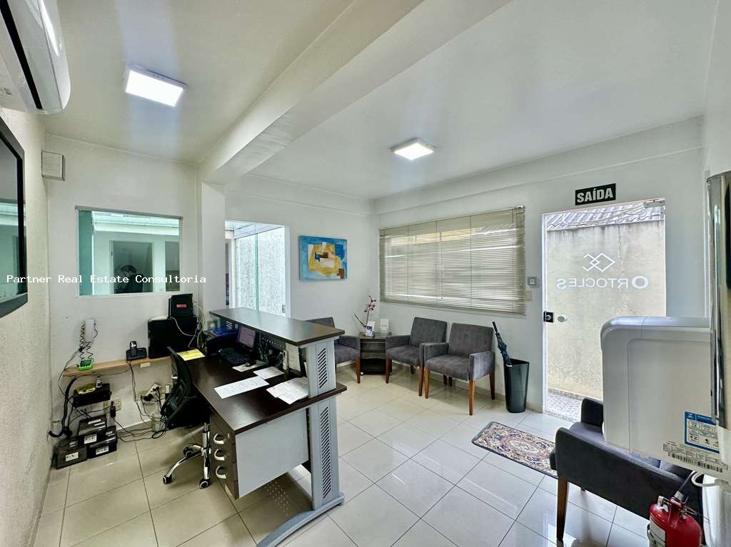 Casa, 6 quartos, 150 m² - Foto 10