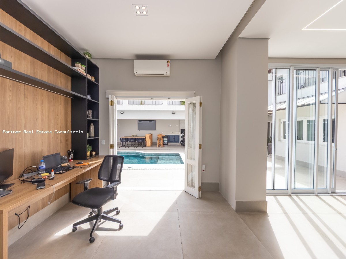 Casa, 4 quartos, 319 m² - Foto 9