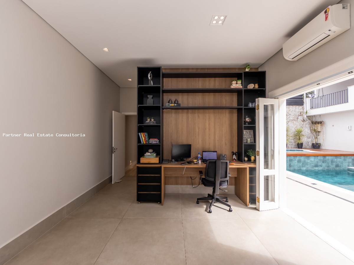 Casa, 4 quartos, 319 m² - Foto 35