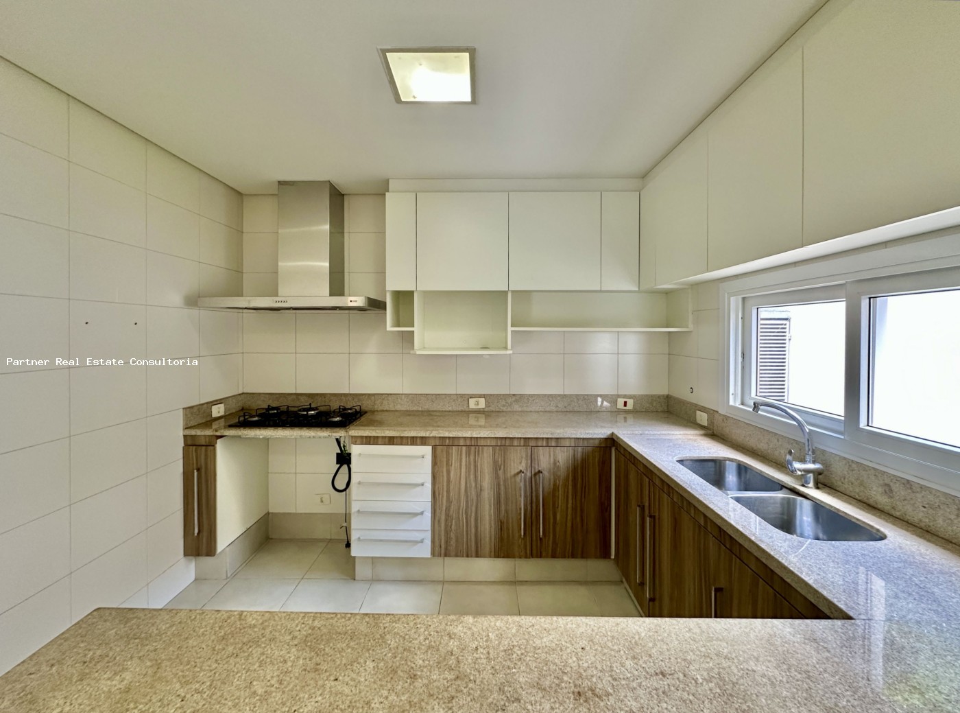 Casa, 4 quartos, 1250 m² - Foto 9