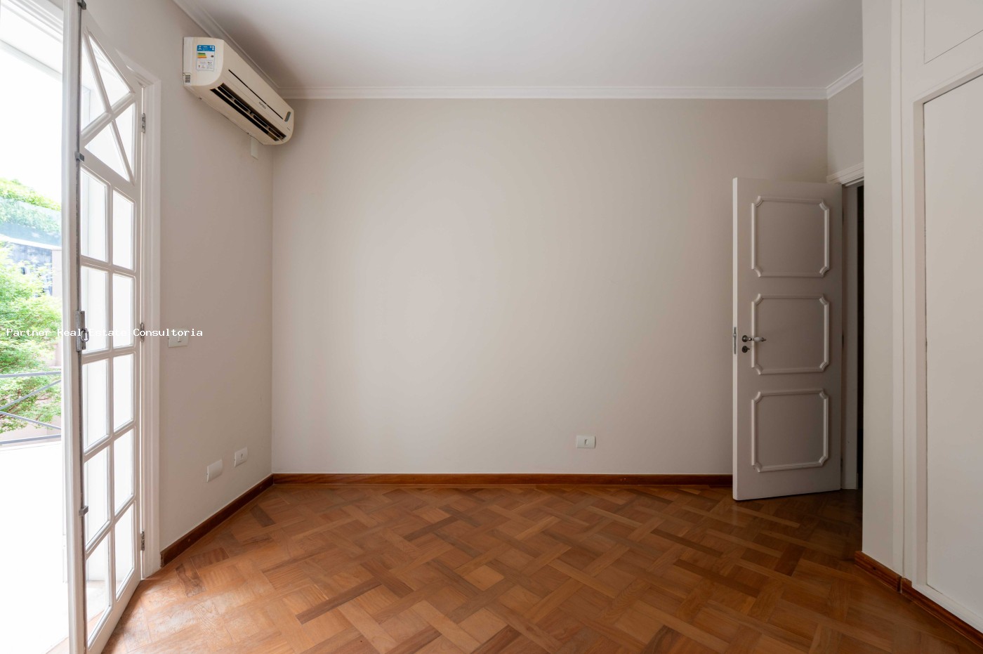 Casa, 4 quartos, 384 m² - Foto 29