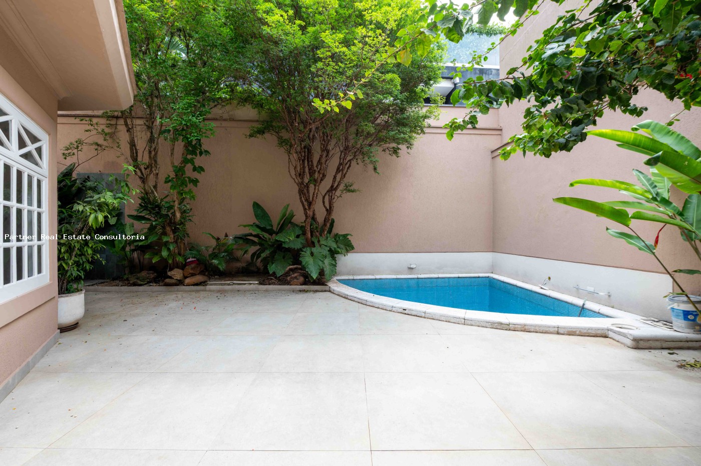 Casa, 4 quartos, 384 m² - Foto 33