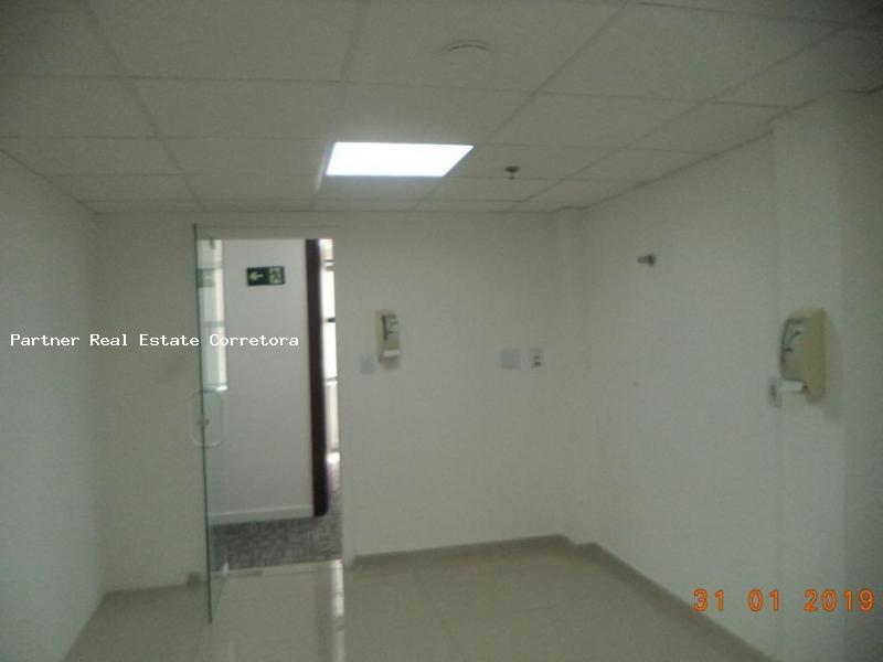 Conjunto Comercial-Sala à venda com 1 quarto, 188m² - Foto 3