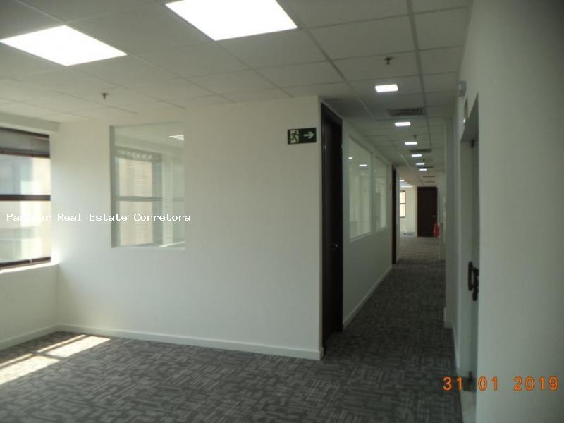 Conjunto Comercial-Sala à venda com 1 quarto, 188m² - Foto 7