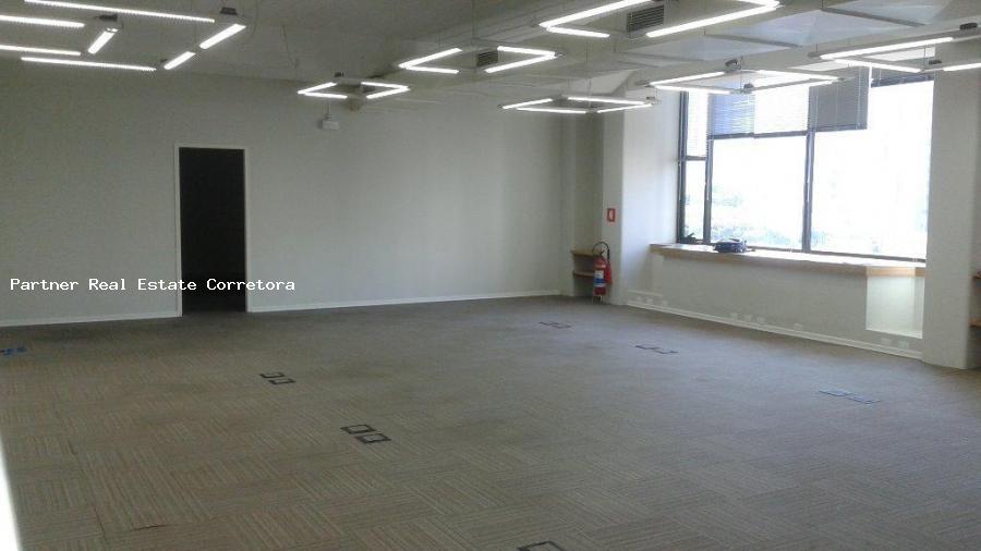 Sala-Conjunto, 1125 m² - Foto 17