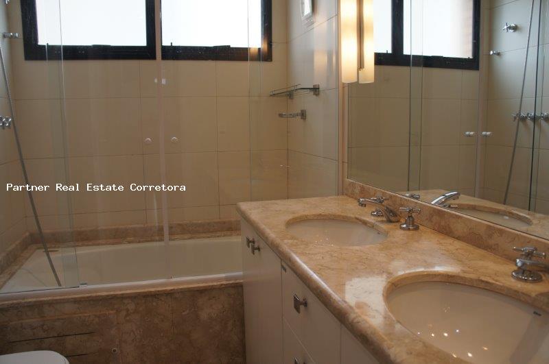 Apartamento, 3 quartos, 184 m² - Foto 1