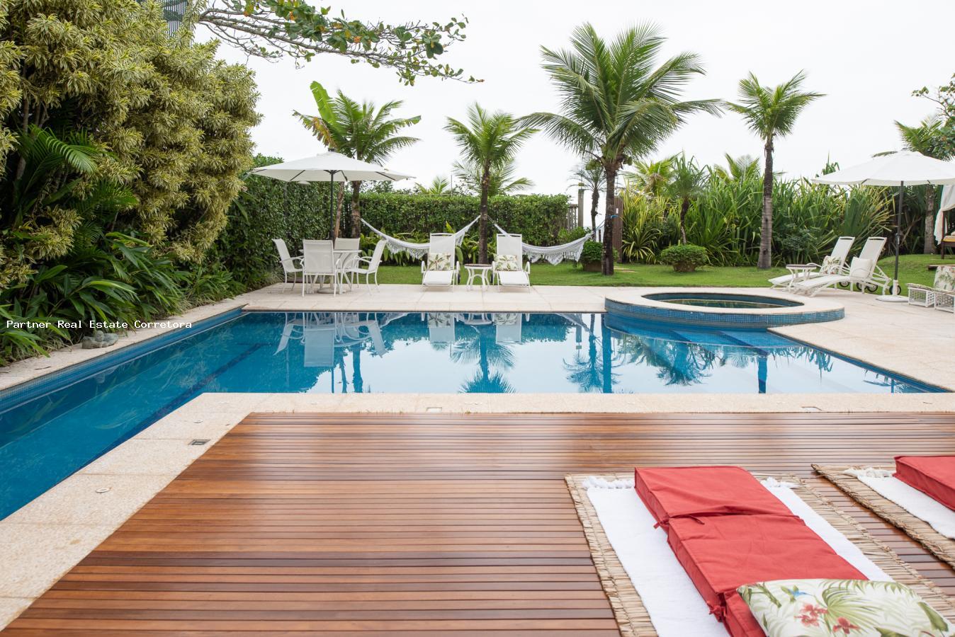 Casa à venda com 6 quartos, 1100m² - Foto 8