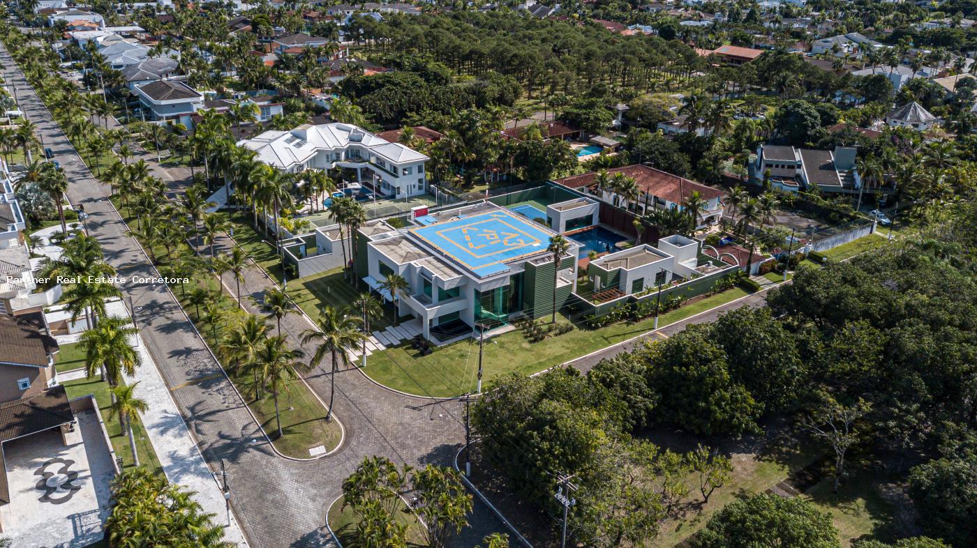 Casa de Condomínio à venda com 6 quartos, 2983m² - Foto 1