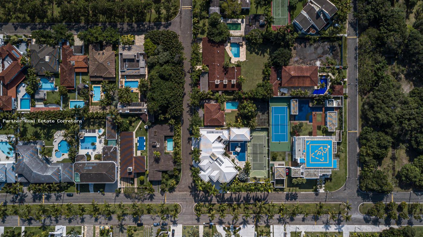 Casa de Condomínio à venda com 6 quartos, 2983m² - Foto 2