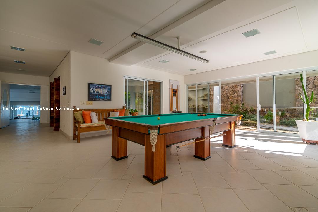 Casa, 10 quartos, 1400 m² - Foto 1