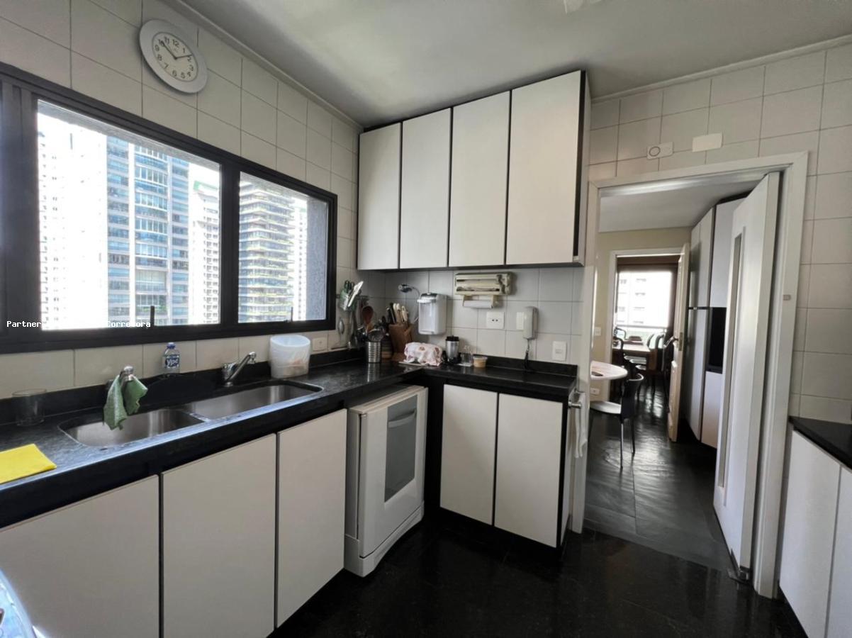 Apartamento, 4 quartos, 220 m² - Foto 7