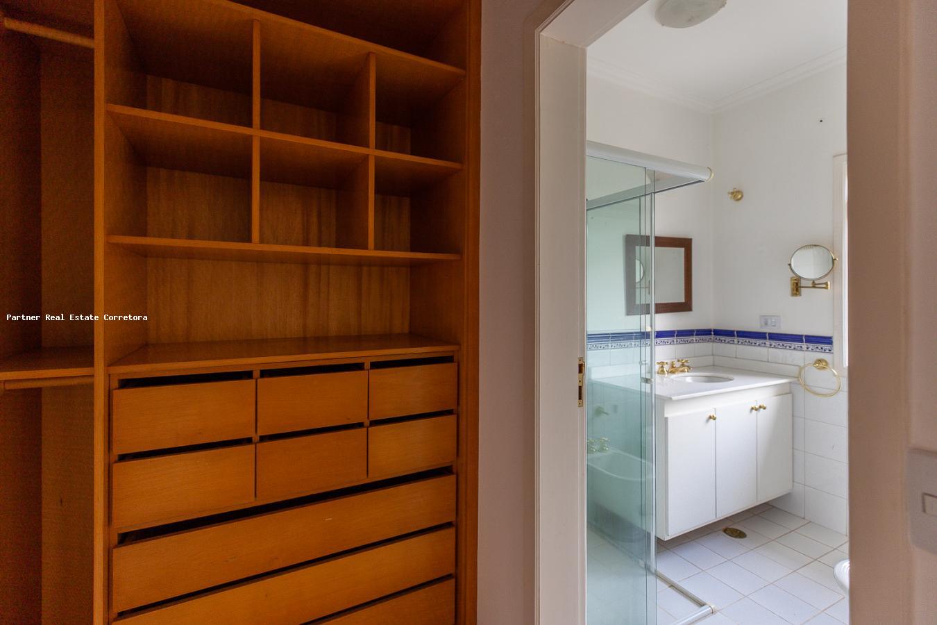 Casa, 4 quartos, 3770 m² - Foto 22