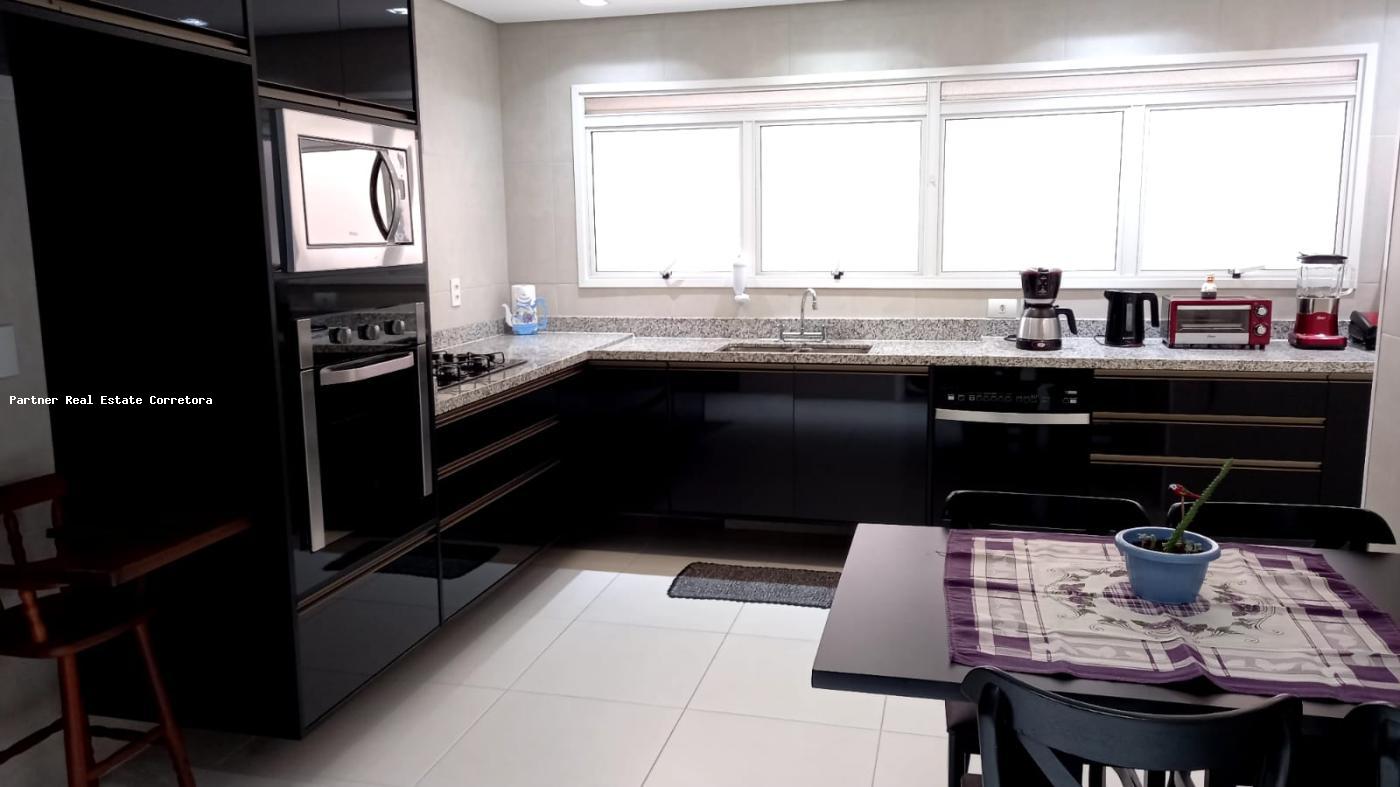 Apartamento, 4 quartos, 243 m² - Foto 11