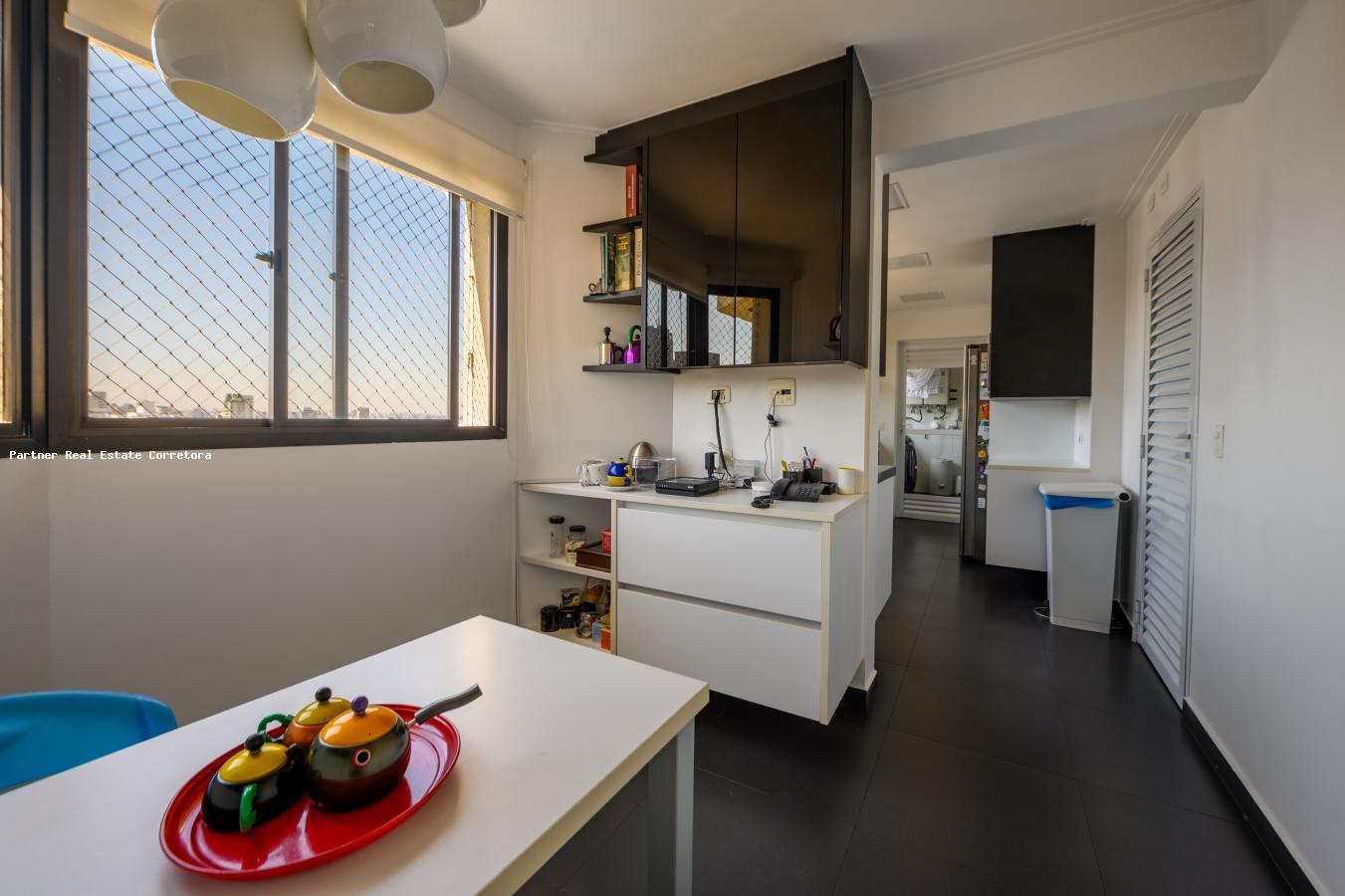Cobertura à venda com 4 quartos, 455m² - Foto 4