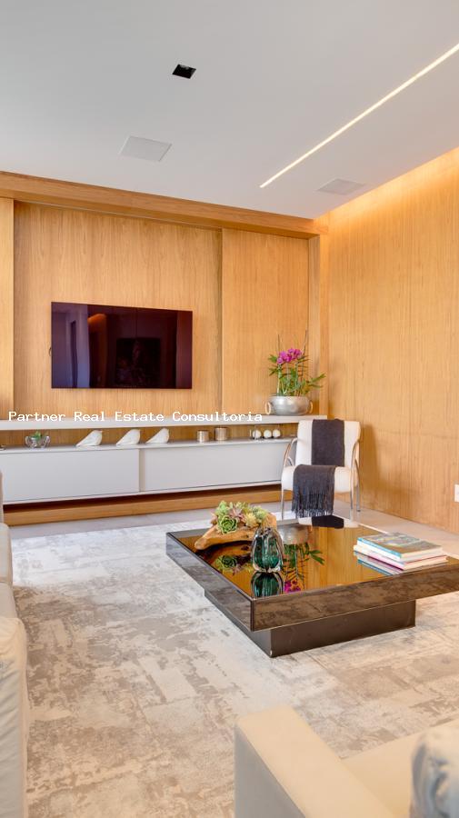 Apartamento, 3 quartos, 217 m² - Foto 10