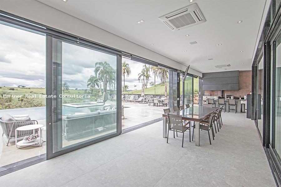 Casa, 7 quartos, 1881 m² - Foto 4