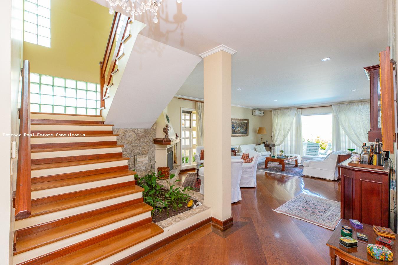 Casa, 3 quartos, 360 m² - Foto 1
