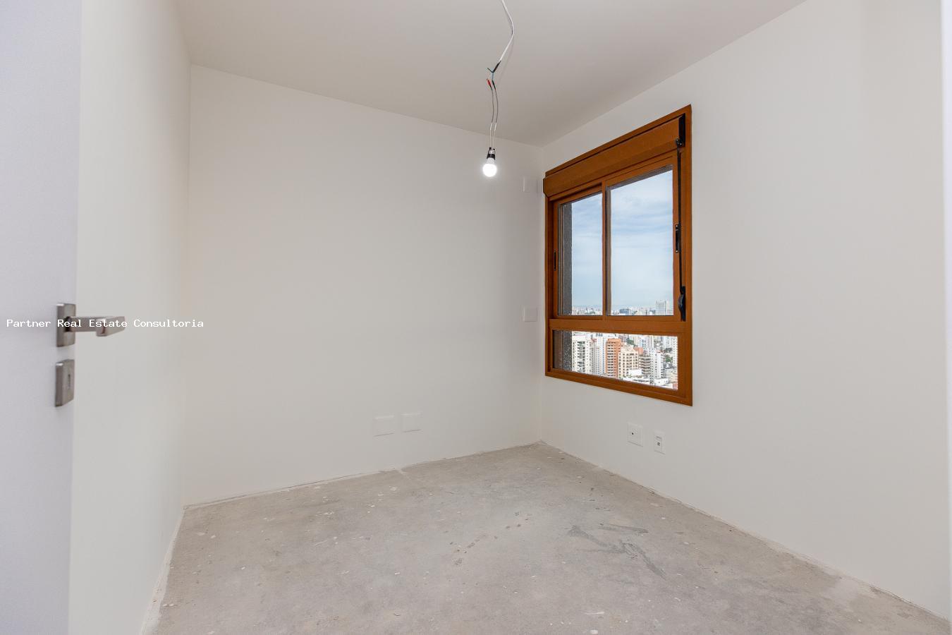 Apartamento à venda com 3 quartos, 147m² - Foto 5