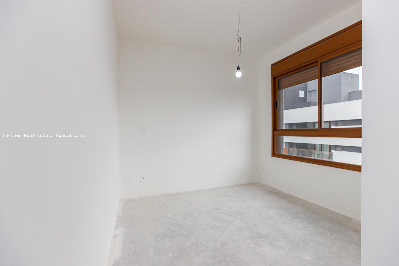 Apartamento à venda com 3 quartos, 147m² - Foto 10