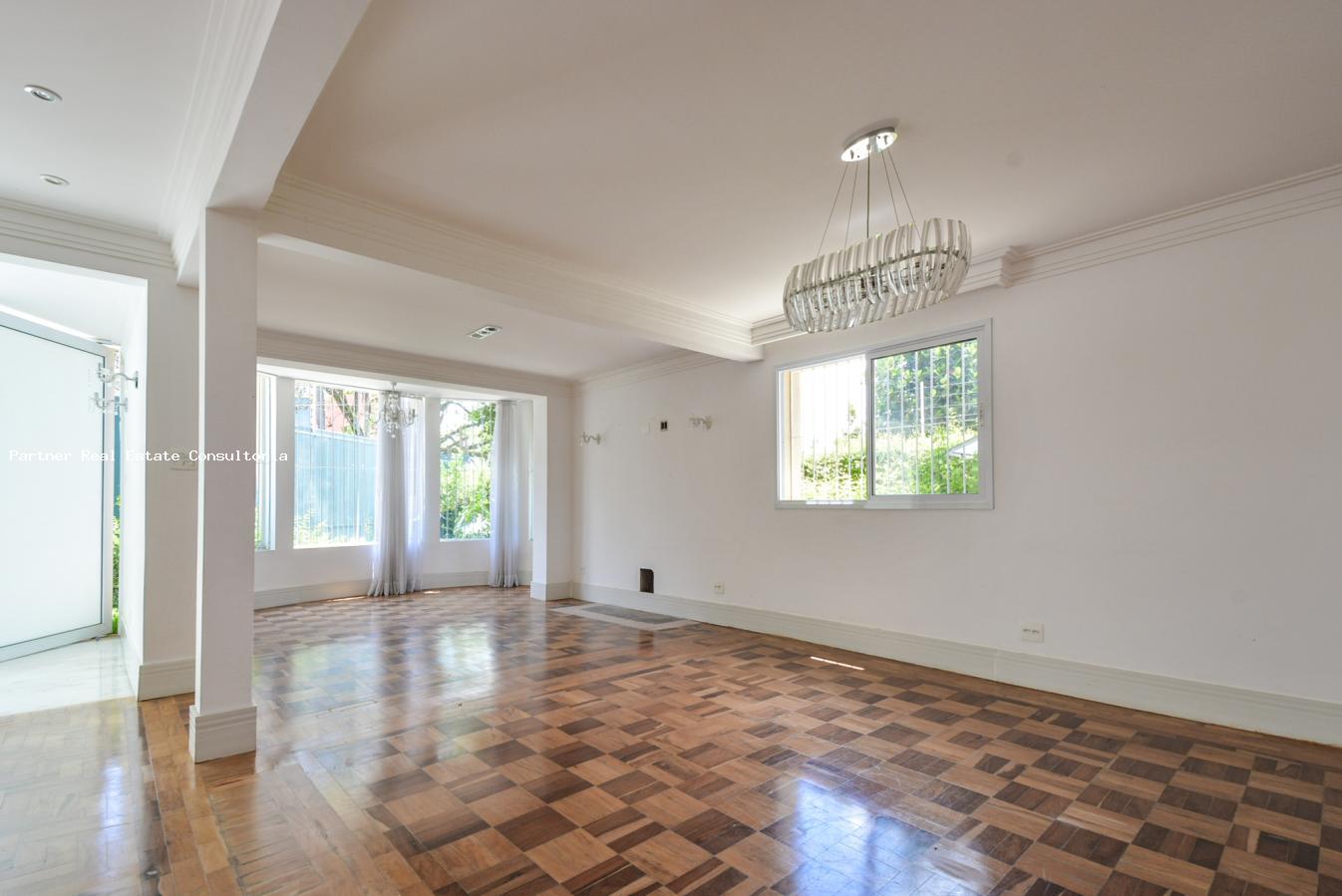 Casa, 4 quartos, 360 m² - Foto 1