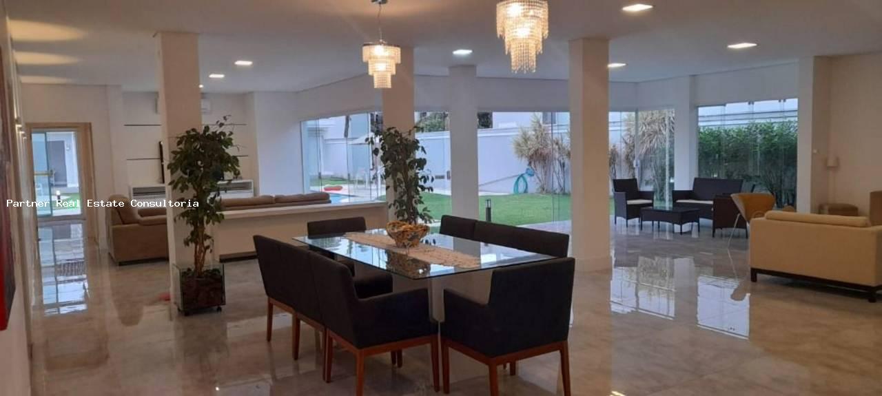 Casa à venda com 7 quartos, 2000m² - Foto 13