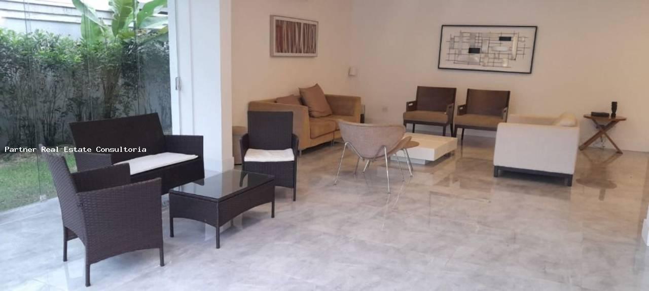 Casa à venda com 7 quartos, 2000m² - Foto 14