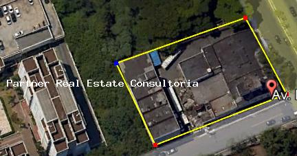 Loja-Salão, 2800 m² - Foto 1