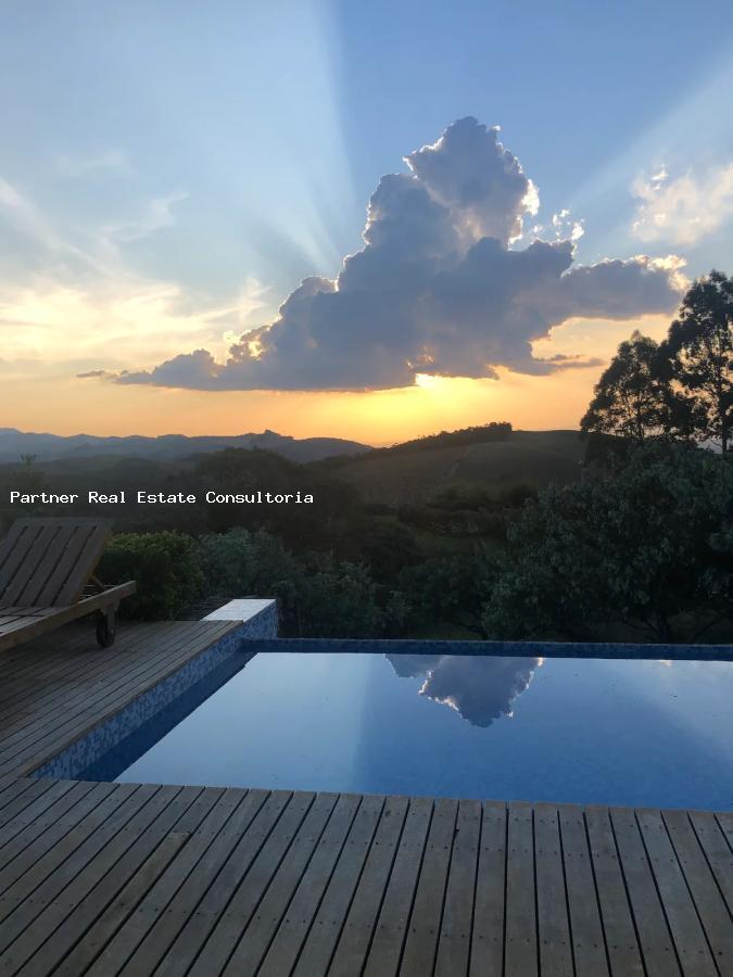 Casa à venda com 1 quarto, 11279m² - Foto 13