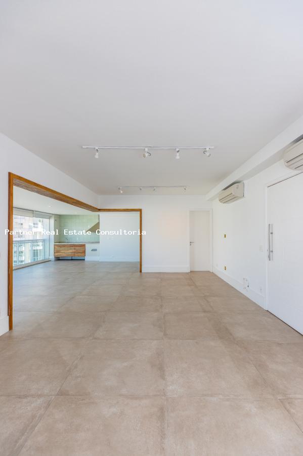Apartamento, 3 quartos, 157 m² - Foto 2
