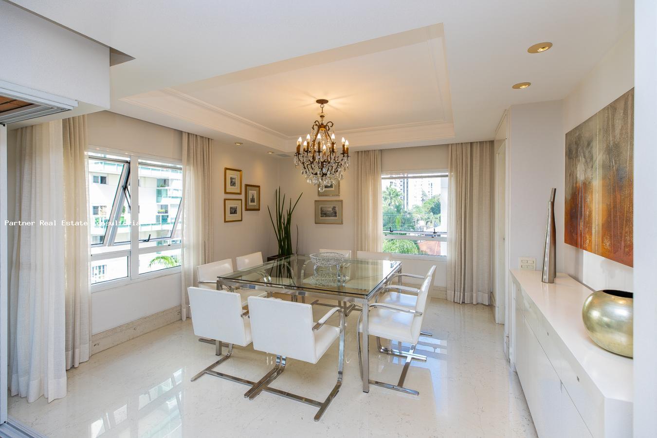 Apartamento, 3 quartos, 243 m² - Foto 6