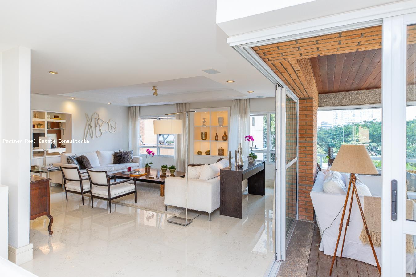 Apartamento, 3 quartos, 243 m² - Foto 9