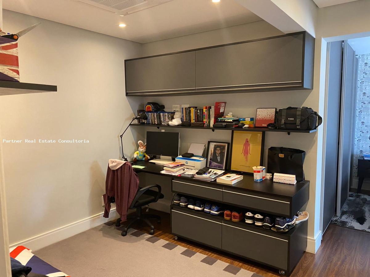 Apartamento, 3 quartos, 251 m² - Foto 23