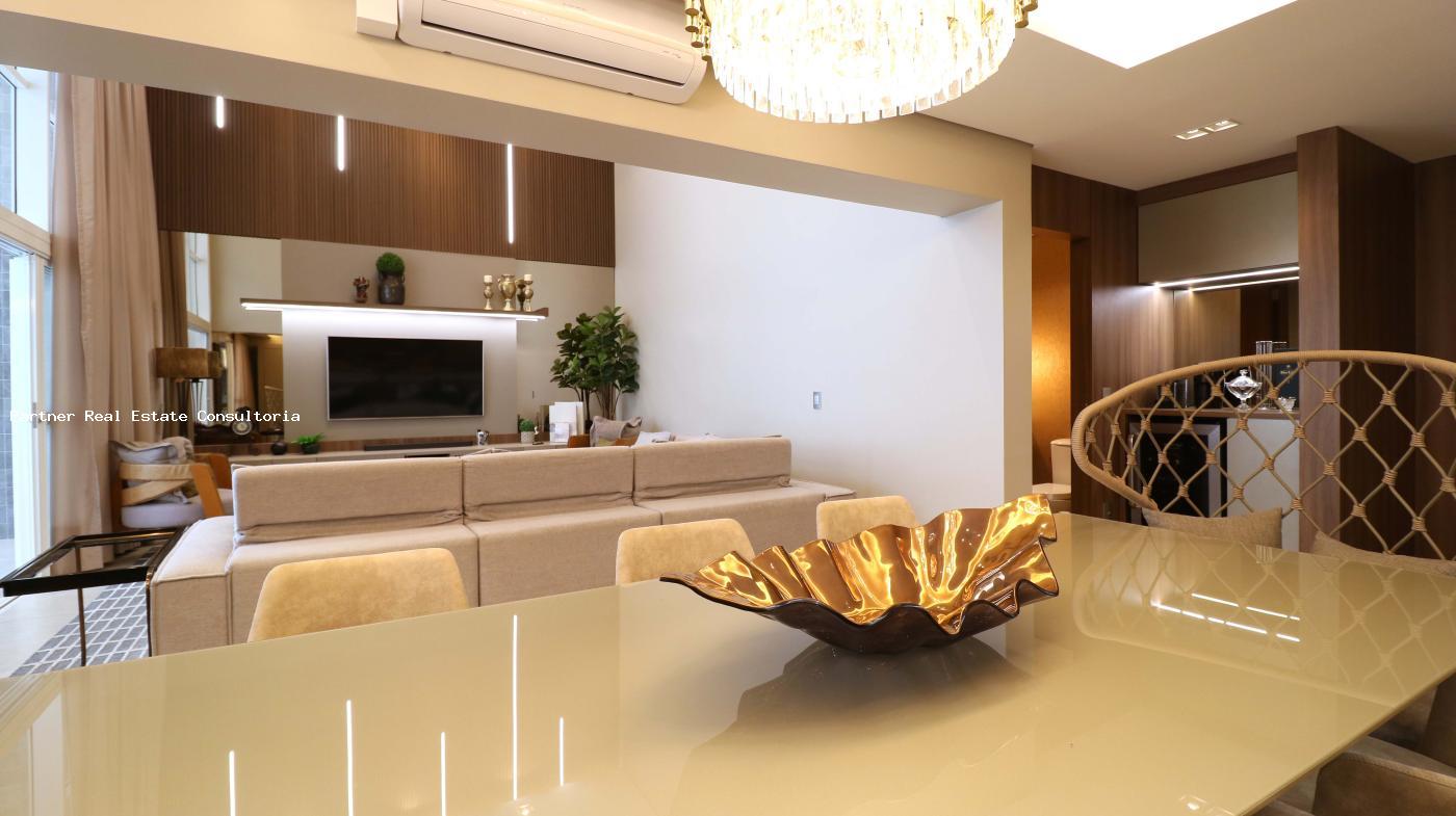 Apartamento, 4 quartos, 243 m² - Foto 10