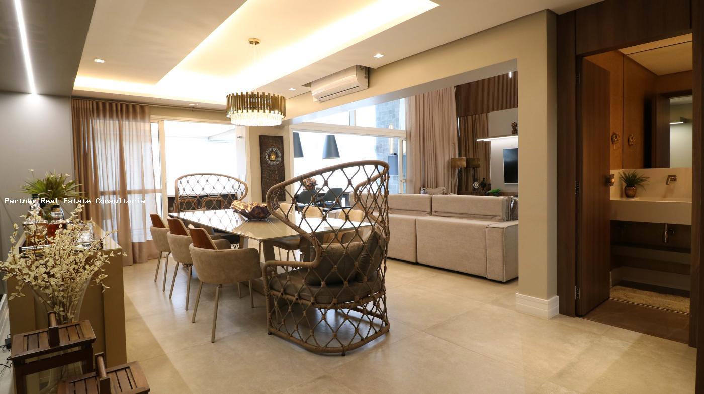 Apartamento, 4 quartos, 243 m² - Foto 11