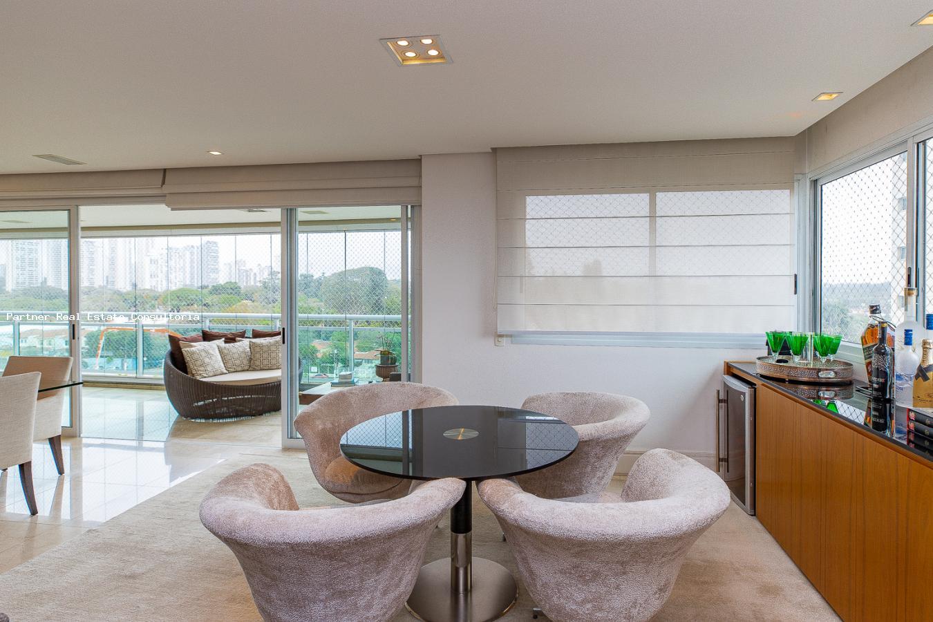 Apartamento, 4 quartos, 240 m² - Foto 11