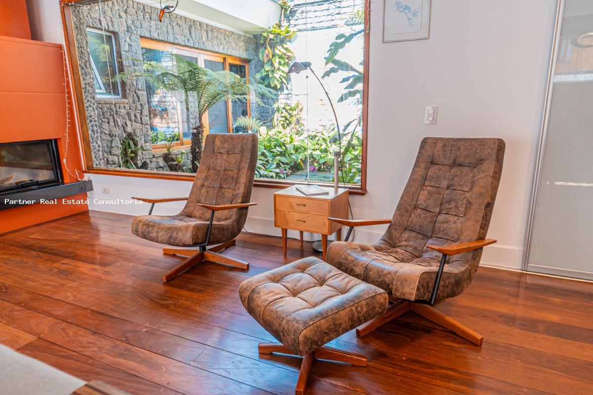 Casa, 4 quartos, 533 m² - Foto 1