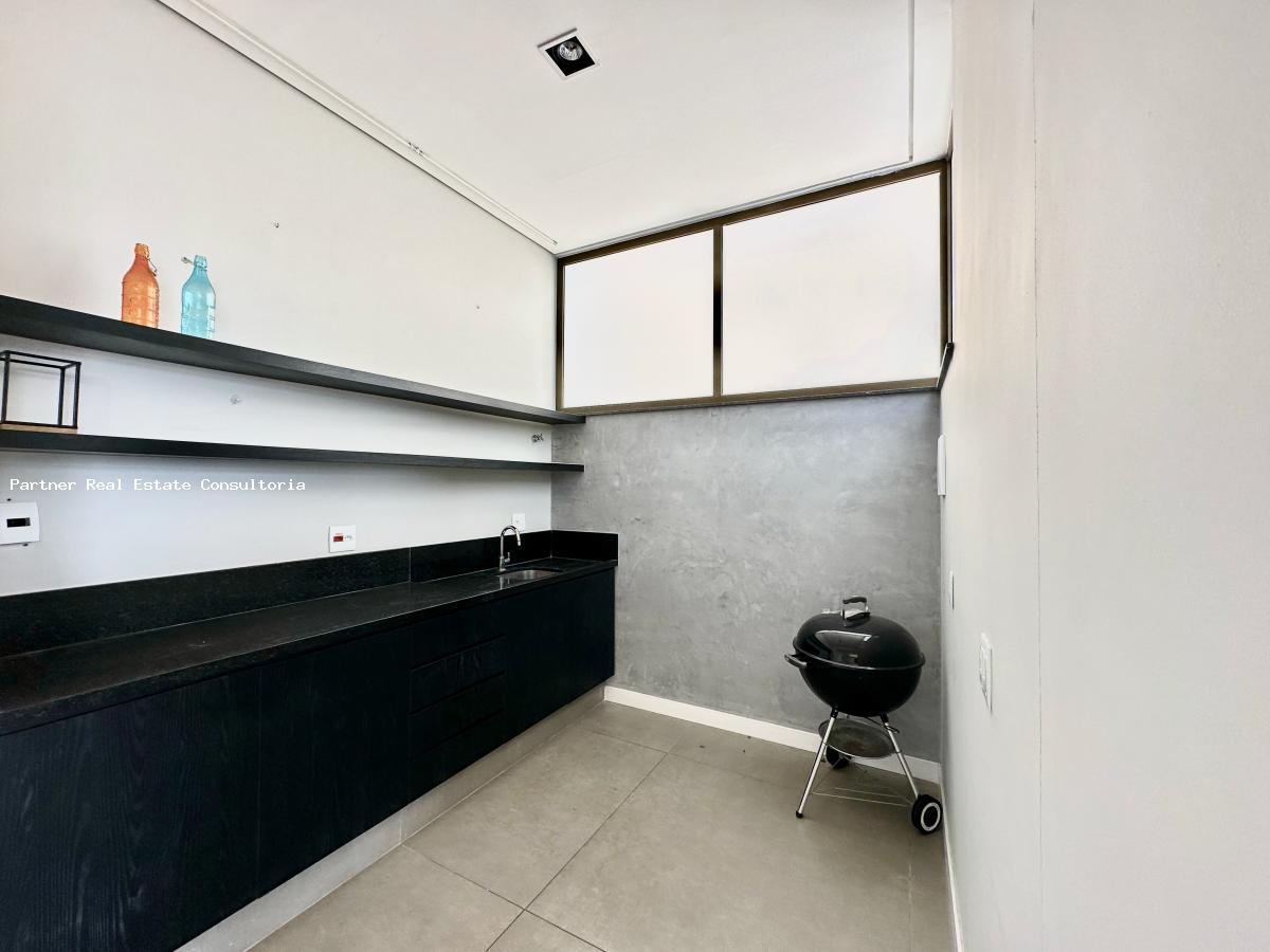 Cobertura à venda com 3 quartos, 223m² - Foto 15