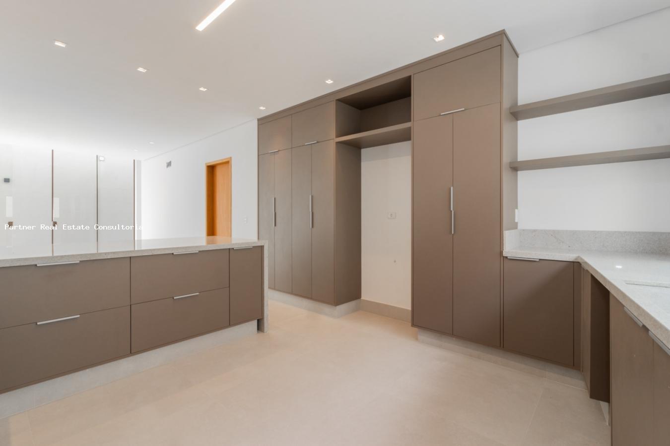 Casa à venda com 5 quartos, 650m² - Foto 19