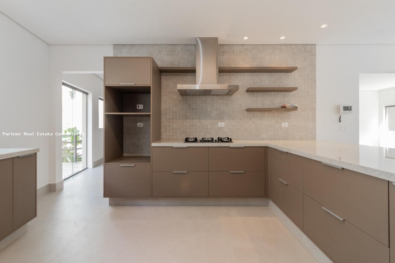 Casa à venda com 5 quartos, 650m² - Foto 18