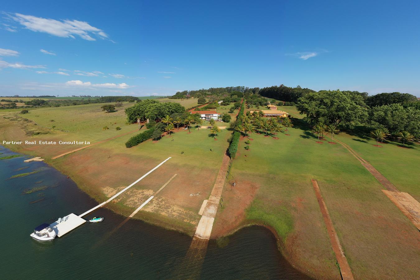 Casa, 4 quartos, 22034 m² - Foto 2