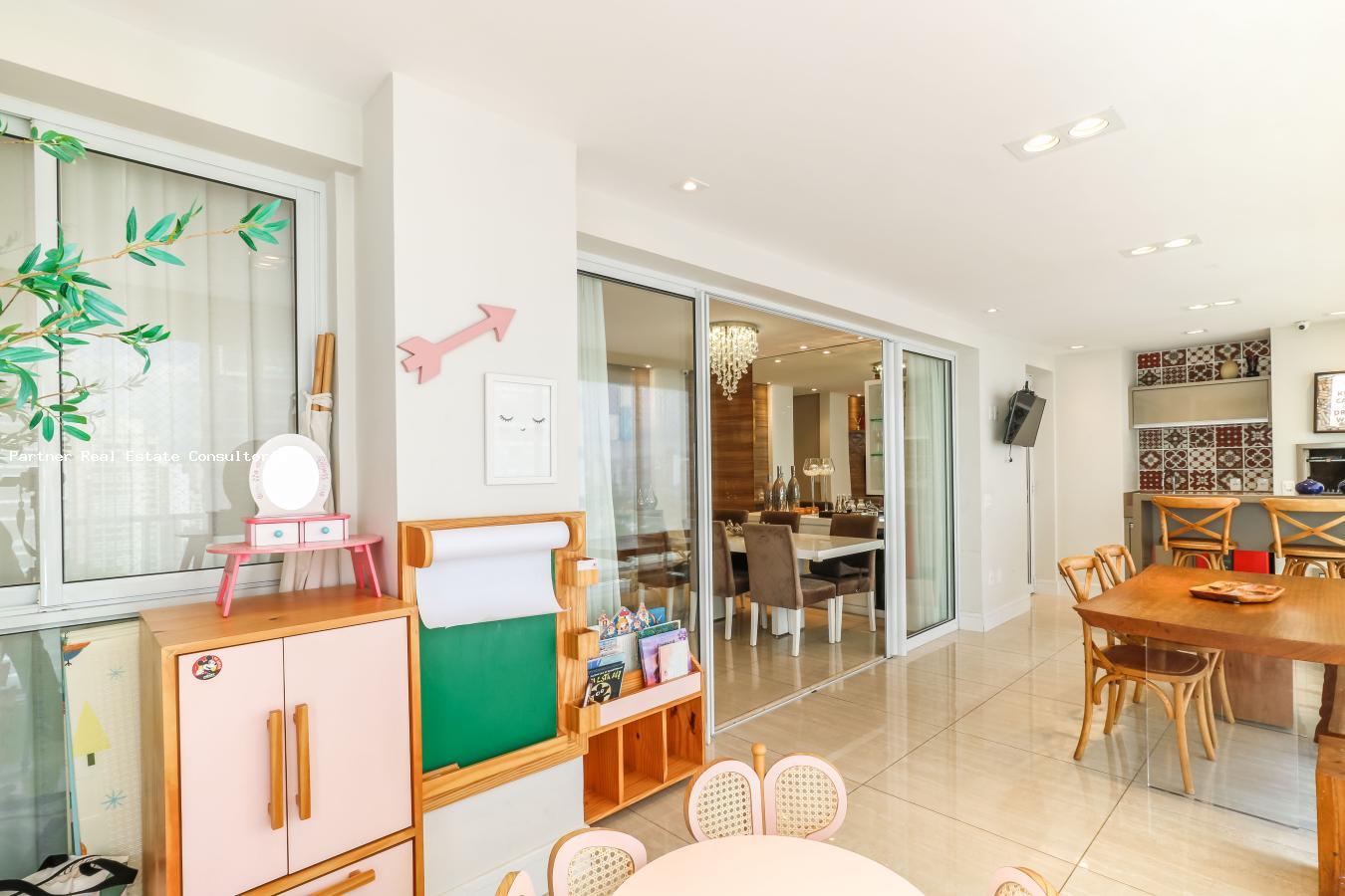 Apartamento, 3 quartos, 134 m² - Foto 3