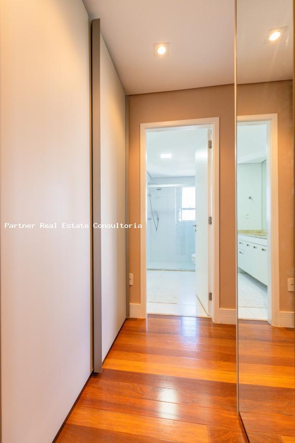 Apartamento, 4 quartos, 243 m² - Foto 13