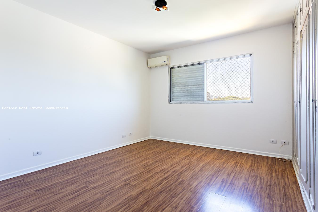 Casa, 3 quartos, 240 m² - Foto 23