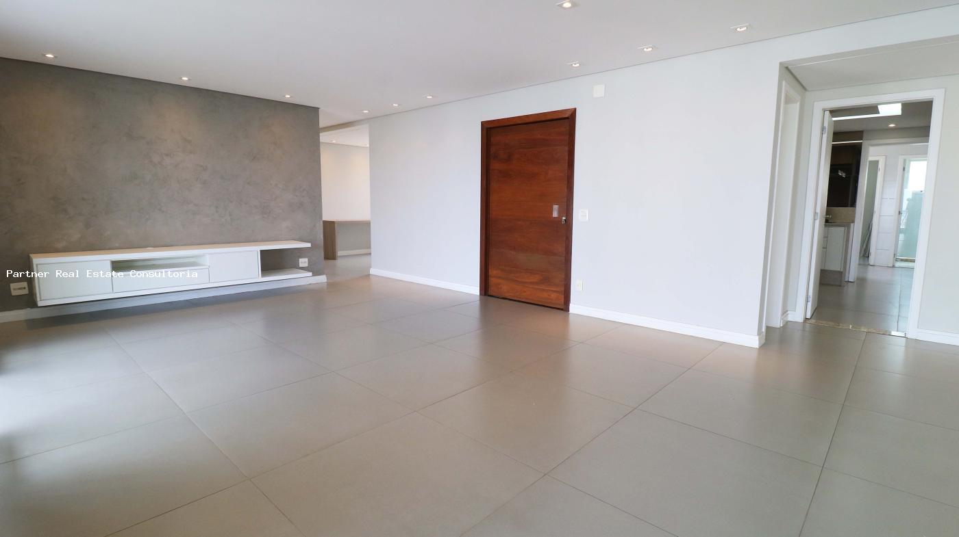 Apartamento, 4 quartos, 223 m² - Foto 11