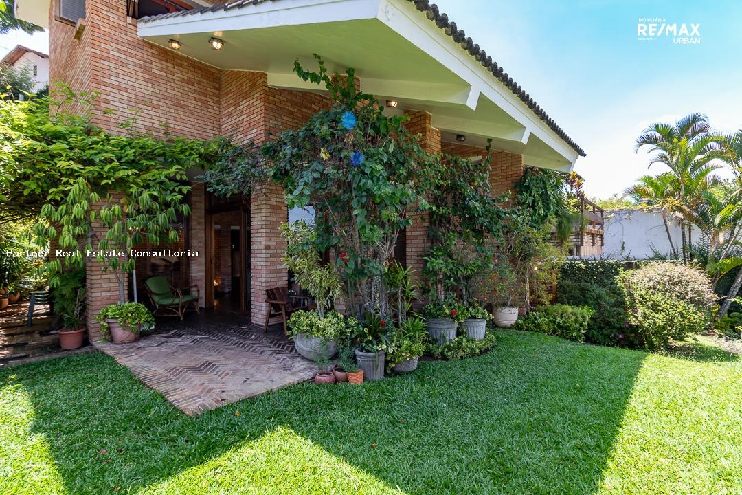 Casa à venda com 4 quartos, 530m² - Foto 3